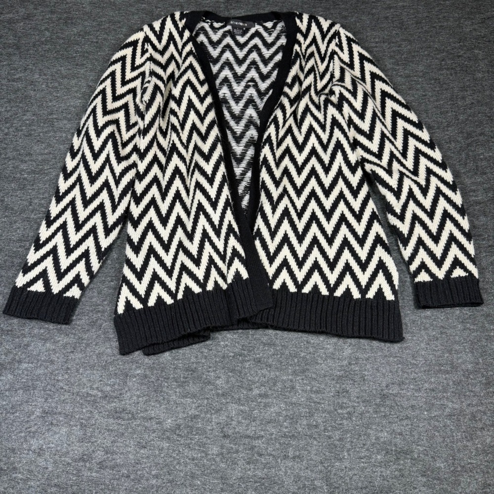 89th & Madison Women's Cardigan Sweater L Black &‎ White Chevron Open Front